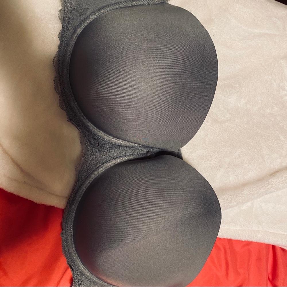 Grey strapless bra